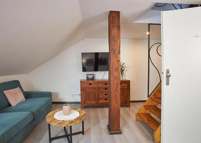 Apartahotel Rybna - Old Town 4*